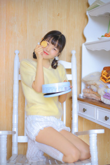 欲火难耐巜少妇